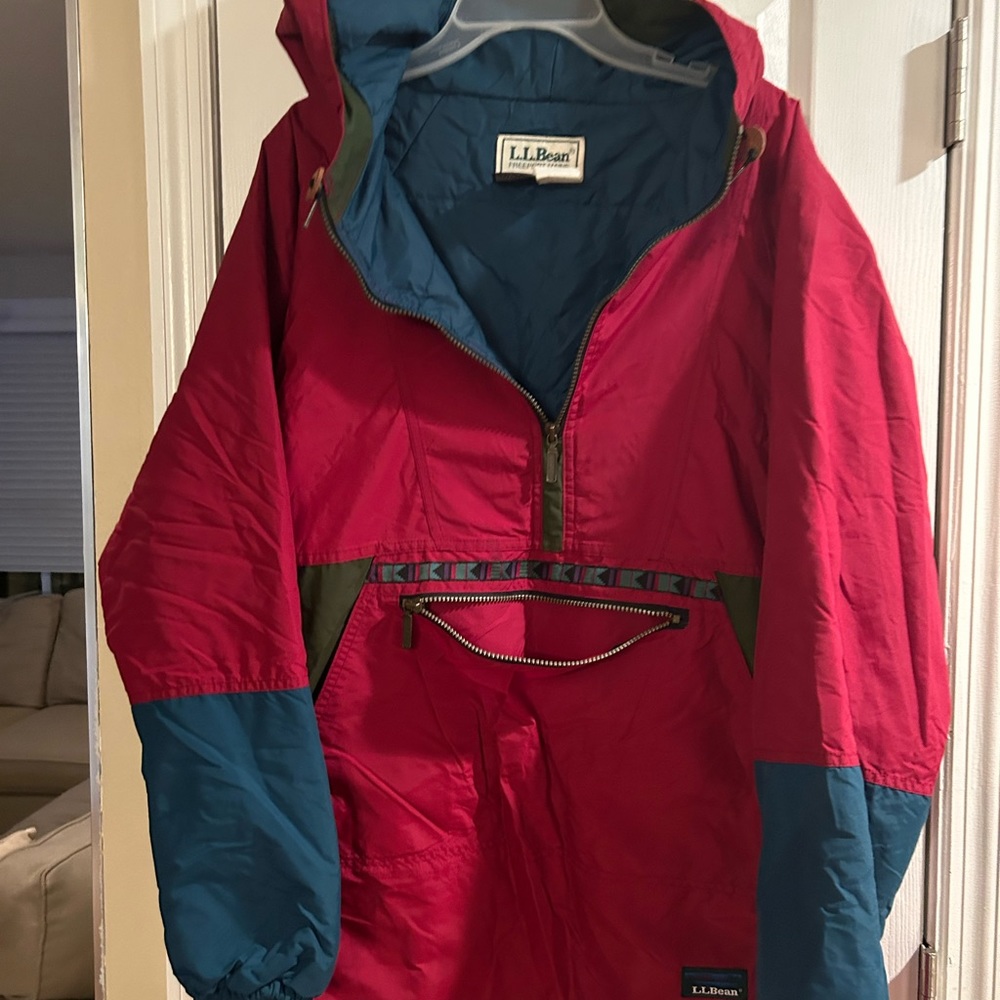 LL Bean anorak. Excellent condition.